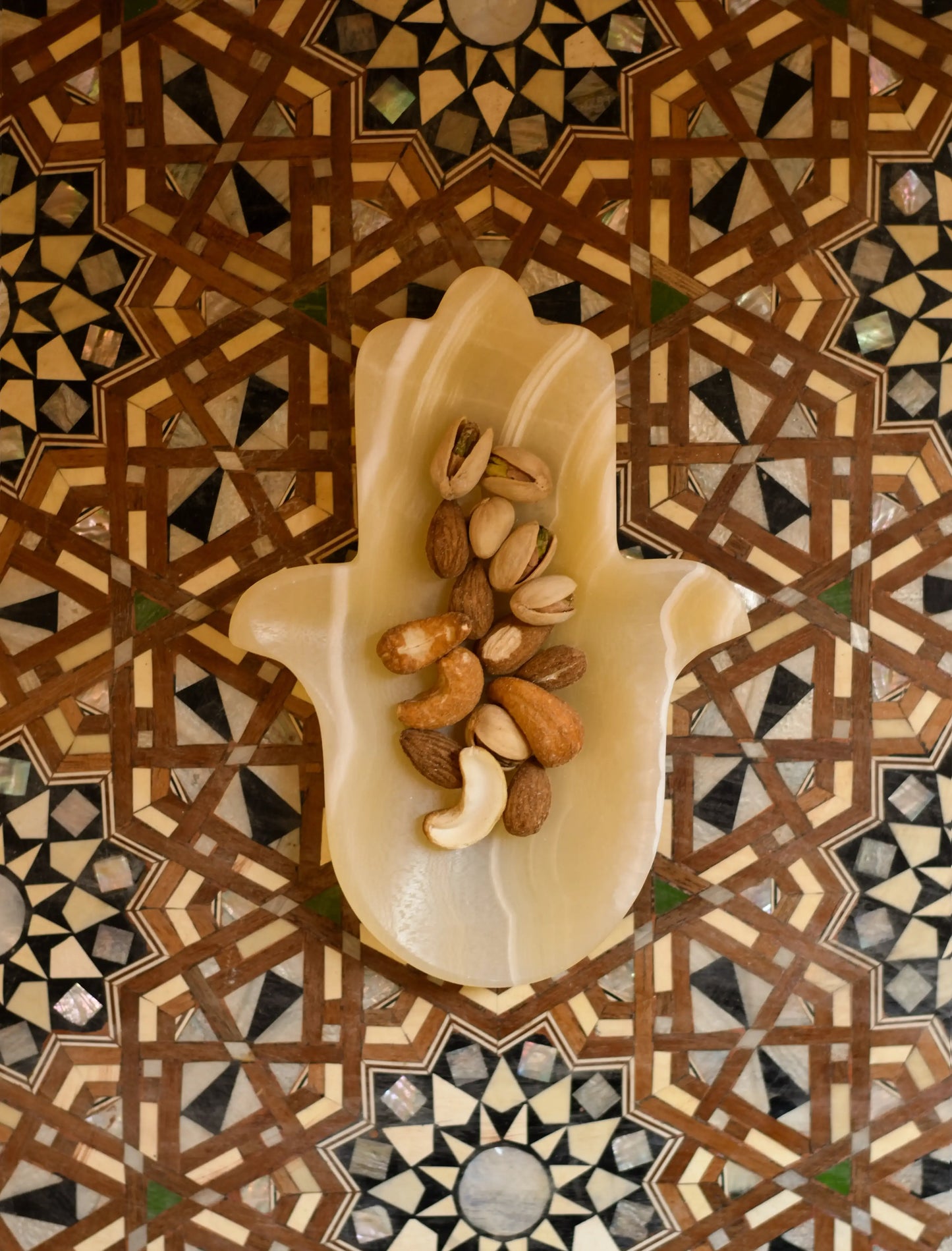 Kaf Fatma Alabaster Plate