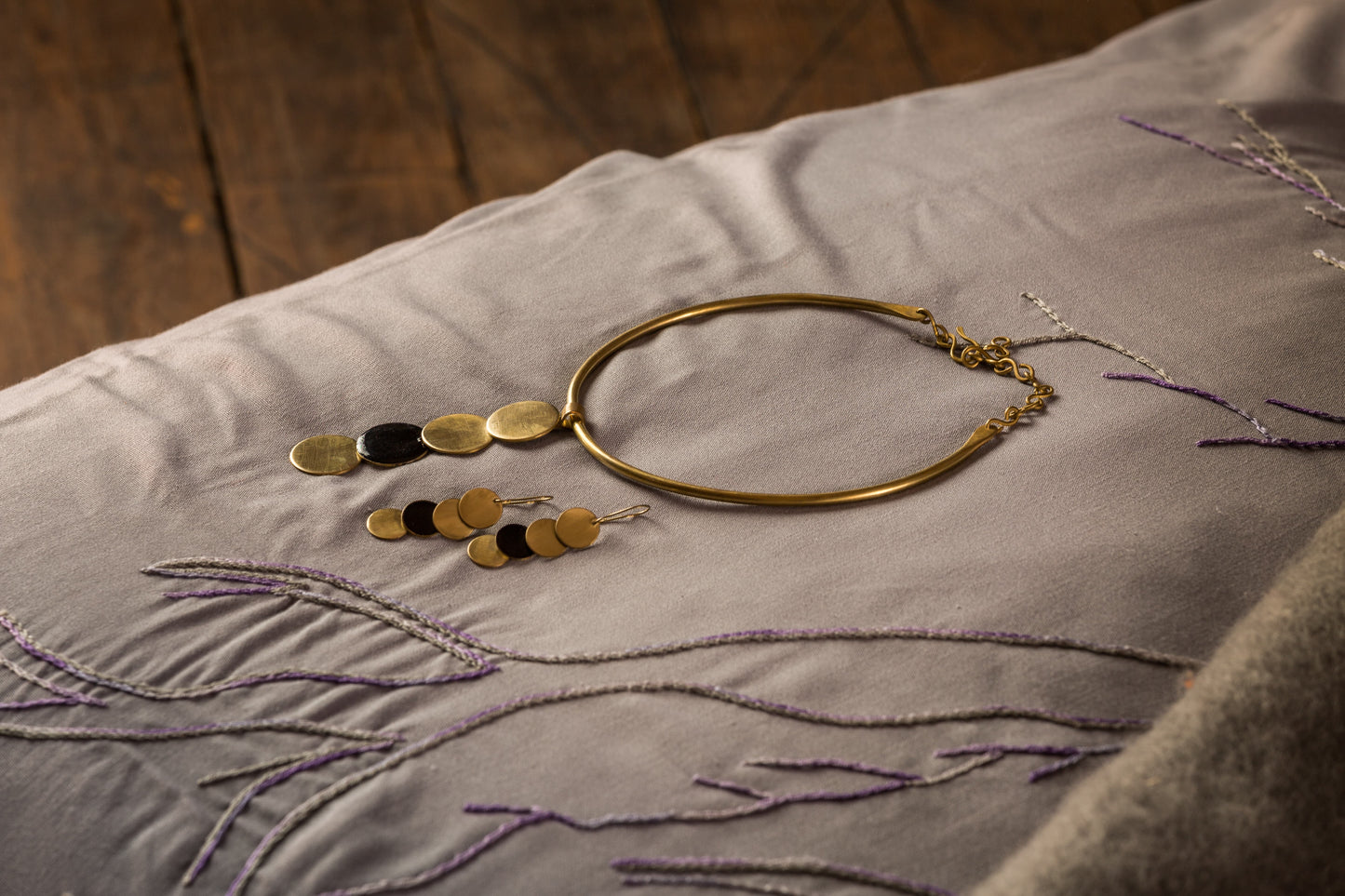 Enamel Circles Brass Choker