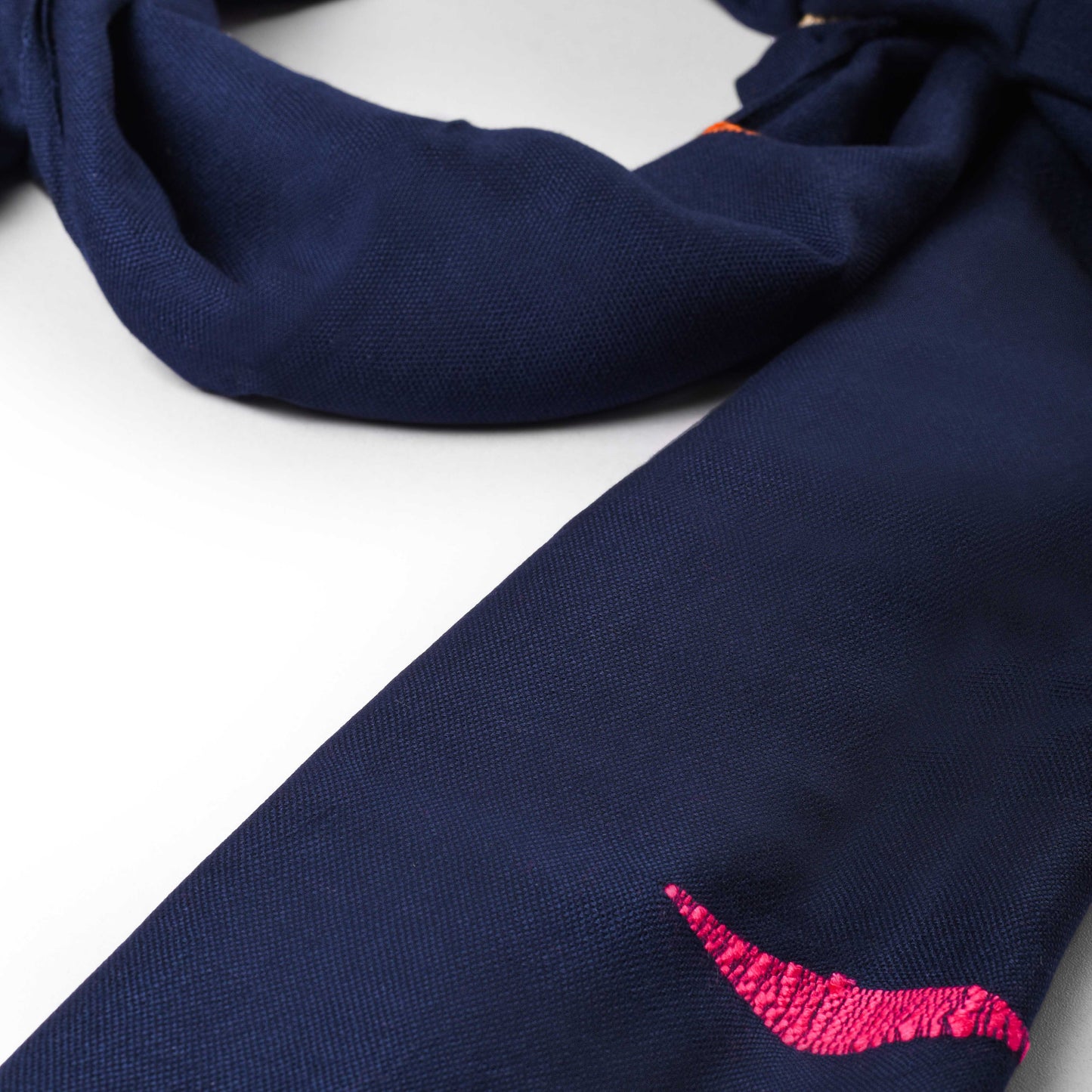 Handwoven with Embedded Embroidery Scarf- Eye (165*60cm)