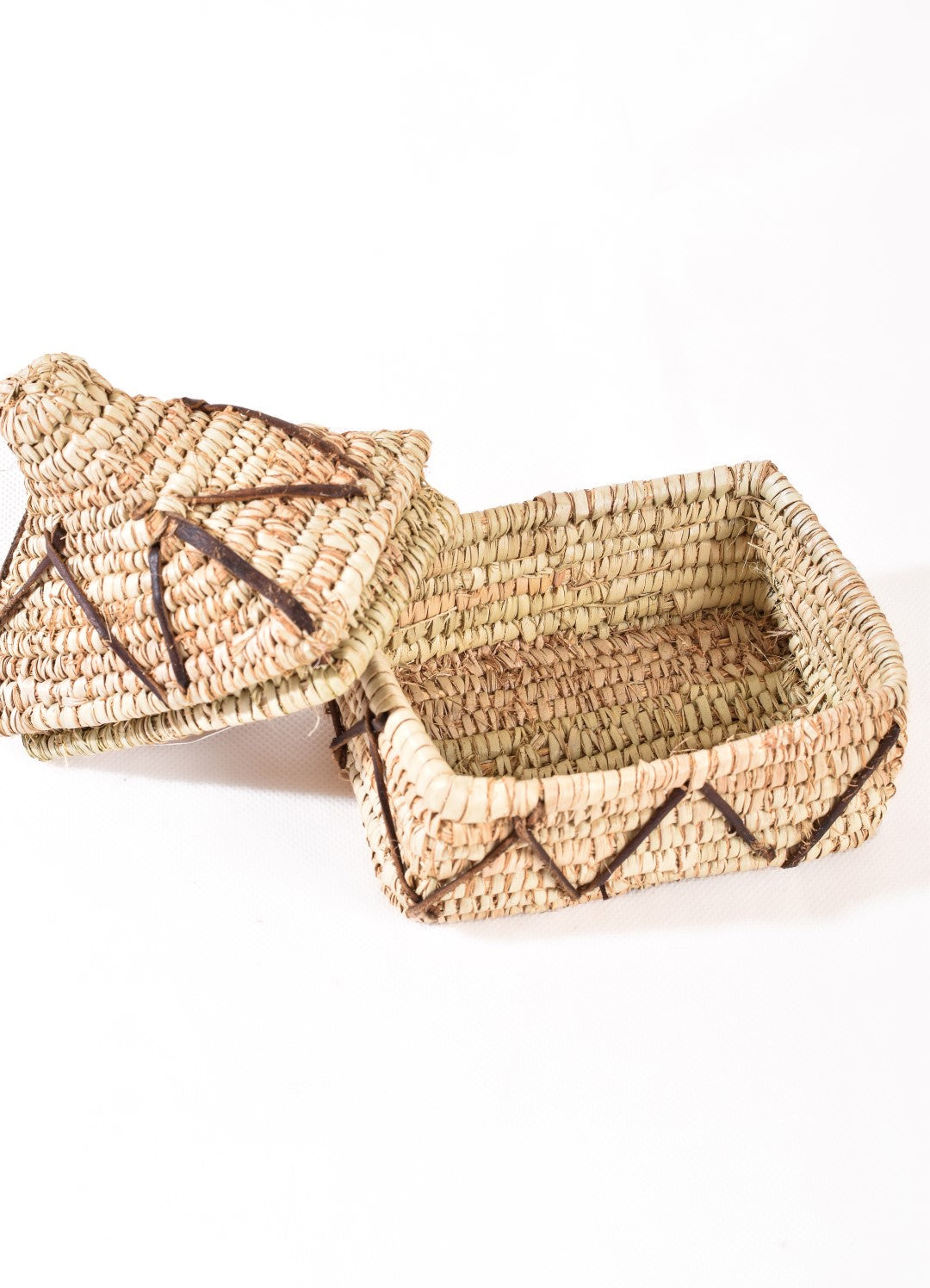 Wicker & Leather Container