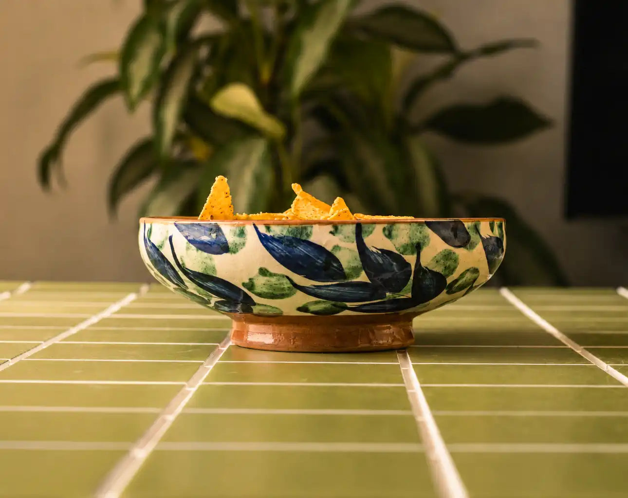 Large Green Leaves Wide Bowl