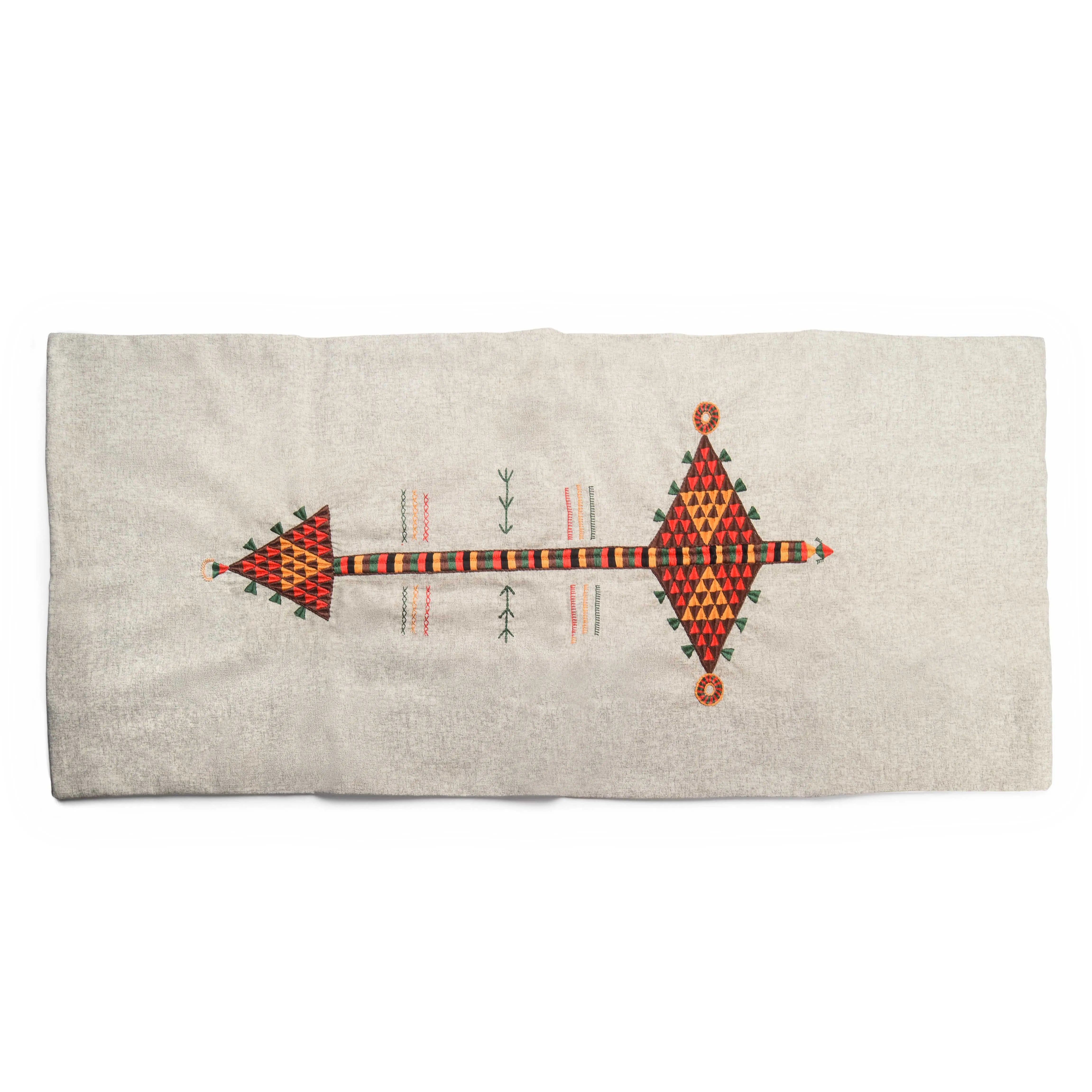 Siwa Embroidery Runner (95*35 cm)