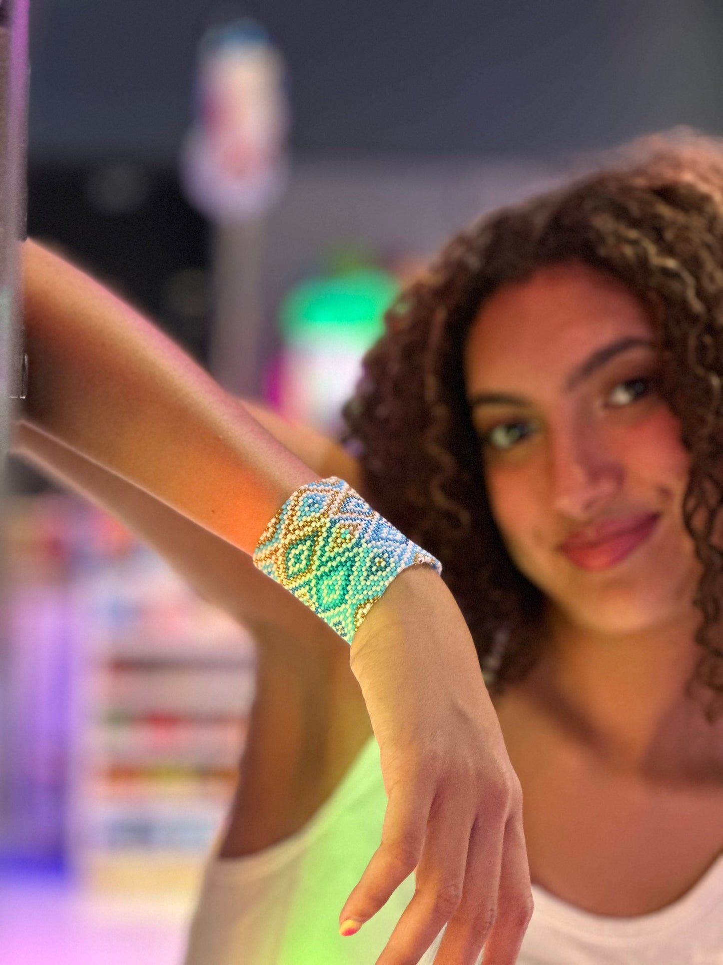 French Loom Diamond Design Bracelet